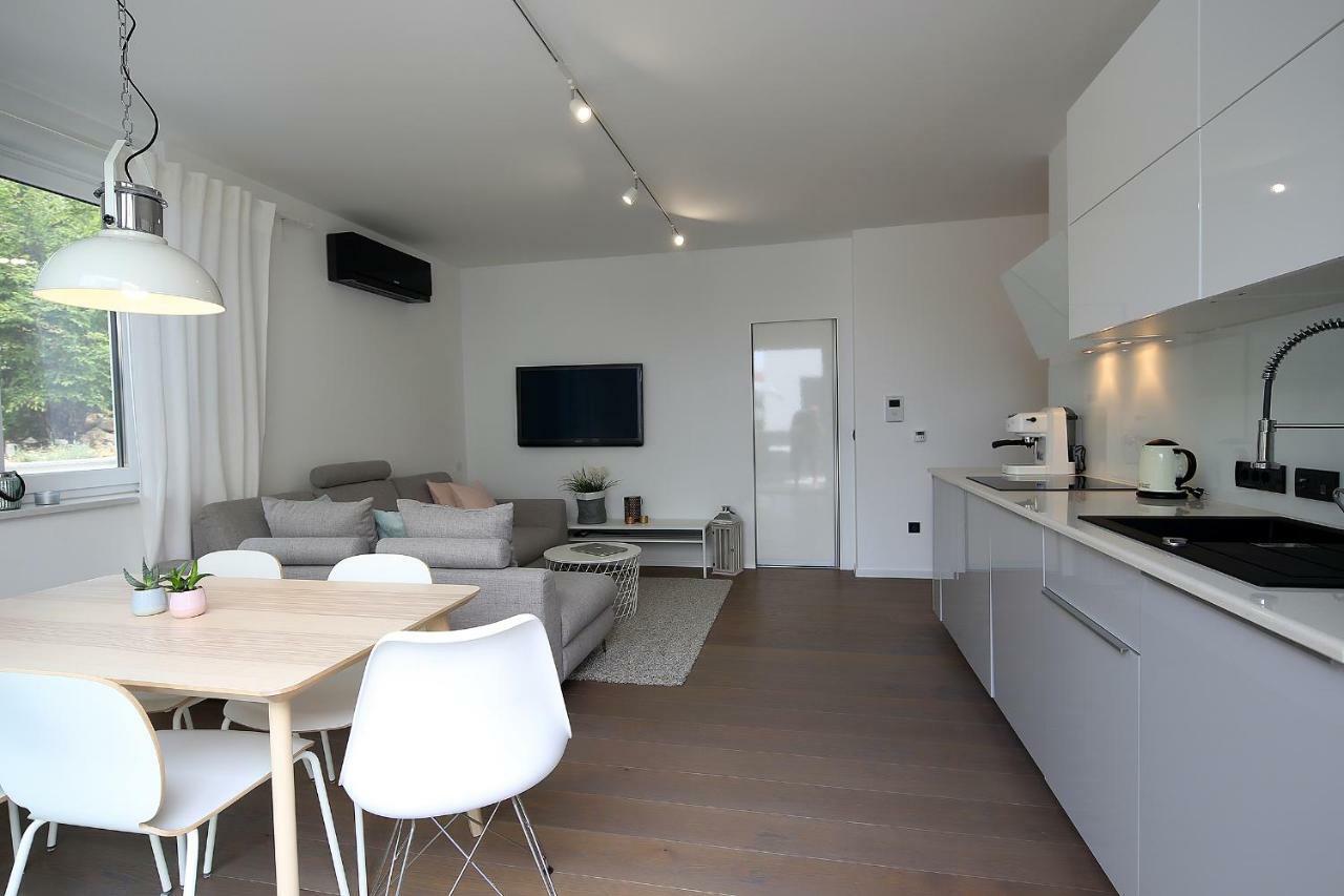The View Luxury Apartment 드라말리 외부 사진