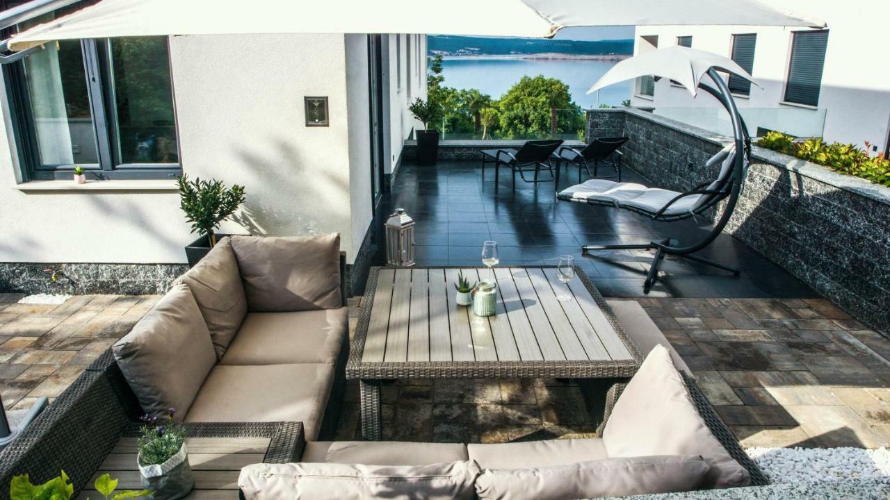 The View Luxury Apartment 드라말리 외부 사진