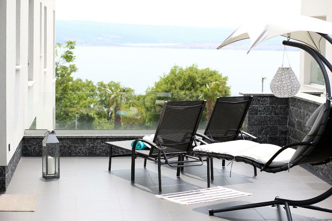 The View Luxury Apartment 드라말리 외부 사진
